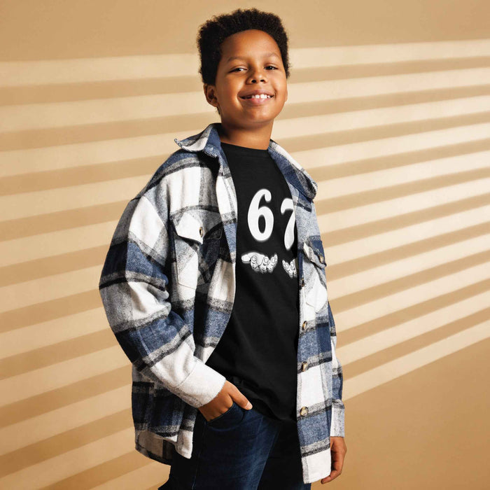 67 T-Shirt with hands