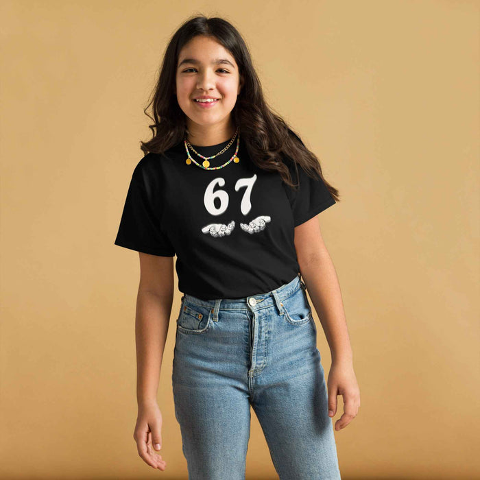 67 T-Shirt with hands