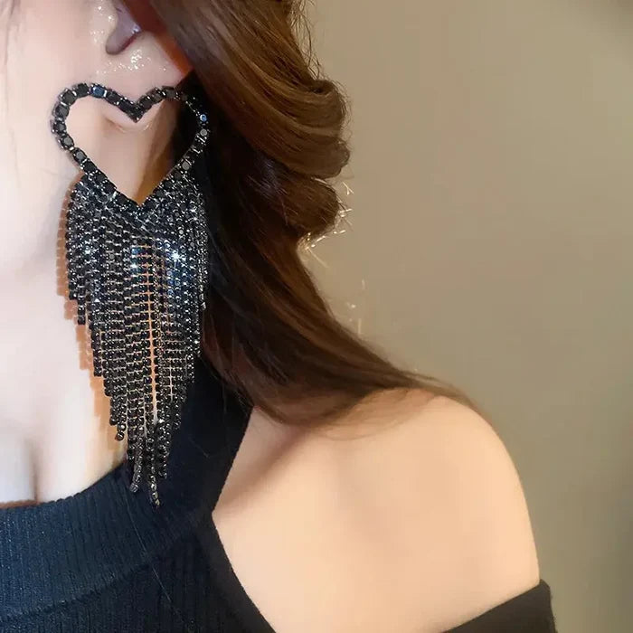 Black Heart Crystal Dangle Earring fashionnsio