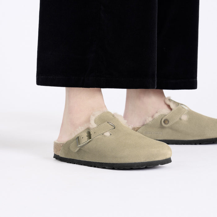 Boston Shearling: Taupe