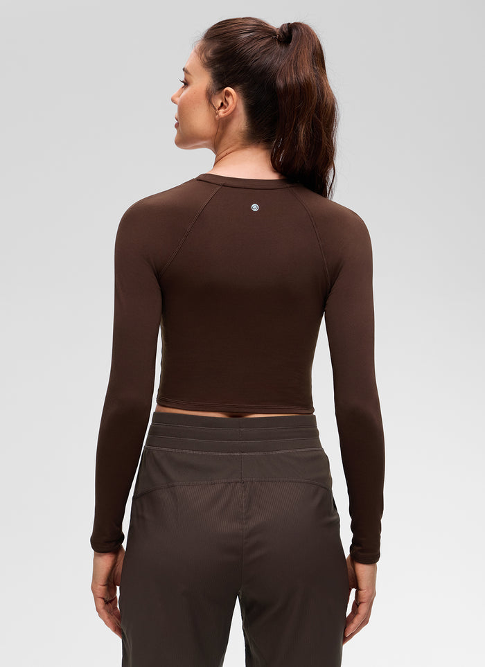 CRZ YOGA Women's Brushed Workout Crew Neck Raglan Crop Long Sleeve Lava Brown
