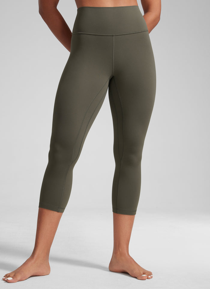 CRZ YOGA Women's High Waisted Capris Workout Leggings 21" Light Army Green