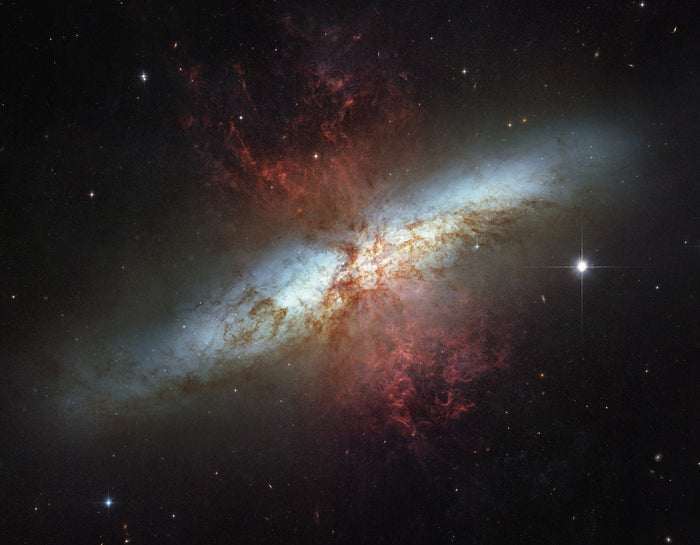 Cigar Galaxy (Messier 82) – Hubble Space Telescope Image