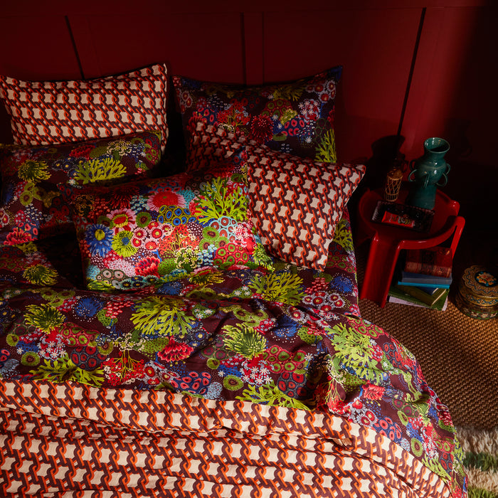 Coralie Silk Pillowcase - Garnet