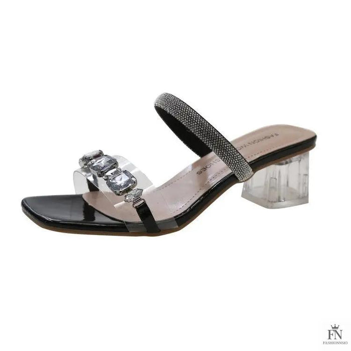 Black / 35