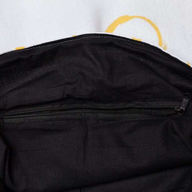 Customizable Adjustable Strap Tote