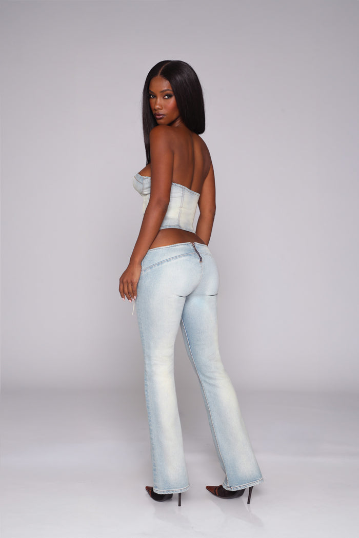 CYNDI JEAN / LAGUNA