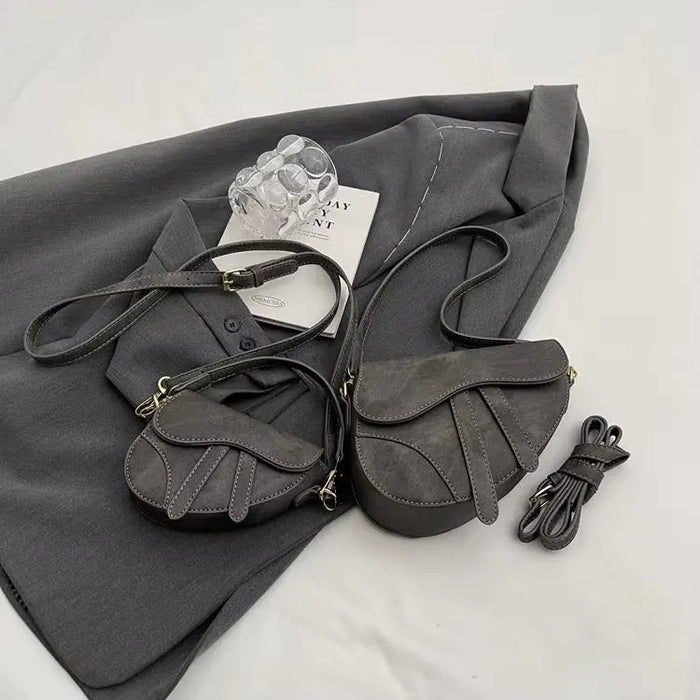 Saddle Double Strap Shoulder Bags fashionnsio