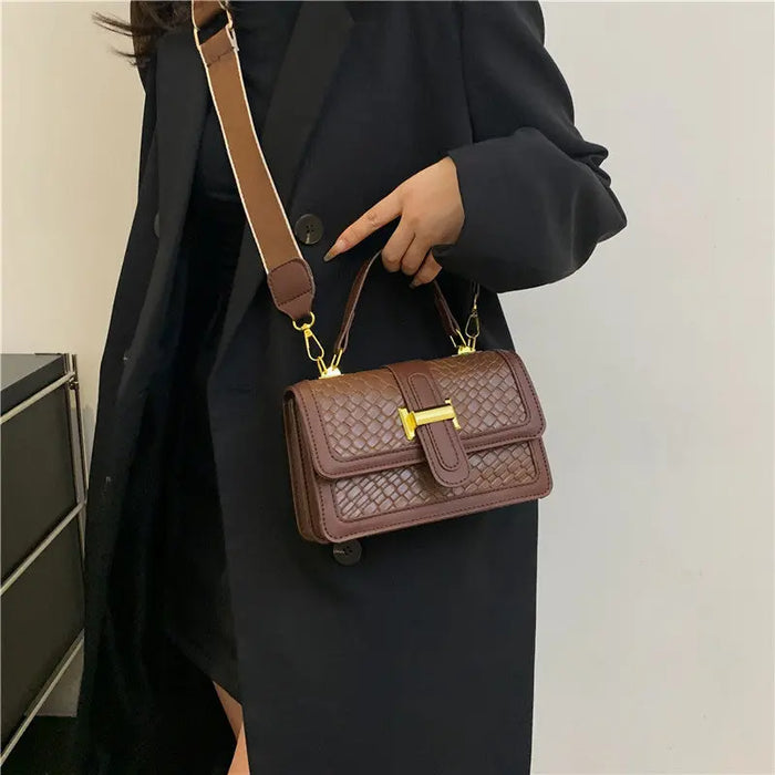 Fashionable Textured Handbags/Crossbody Bags fashionnsio