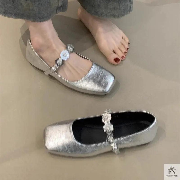 Floral Embellish Mary Jane Flats - Fashionnsio