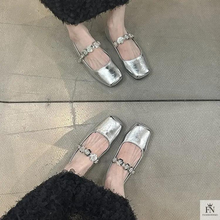 Floral Embellish Mary Jane Flats - Fashionnsio