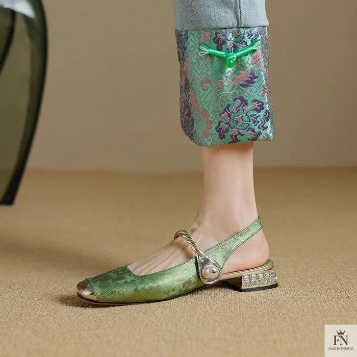 Floral Print Pearl Diamond Flats - Fashionnsio