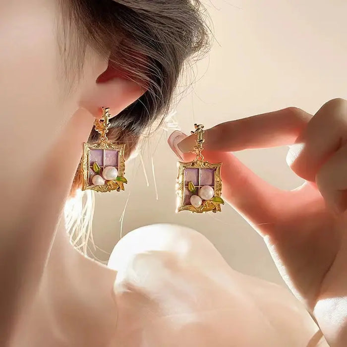 Purple Garden Pearl Earrings fashionnsio