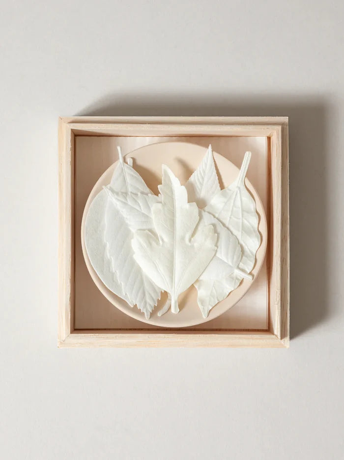 HA KO Paper Incense - Wooden Box Set of 6 Leaves With Incense Mat