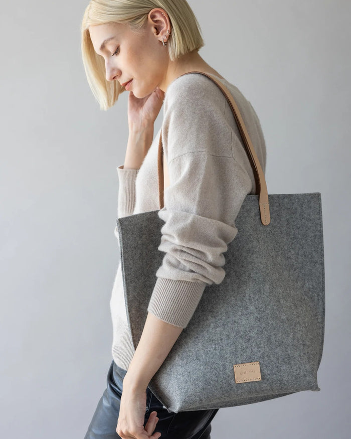 Hana Merino Wool Felt Tote, Granite Felt / Natural Leather