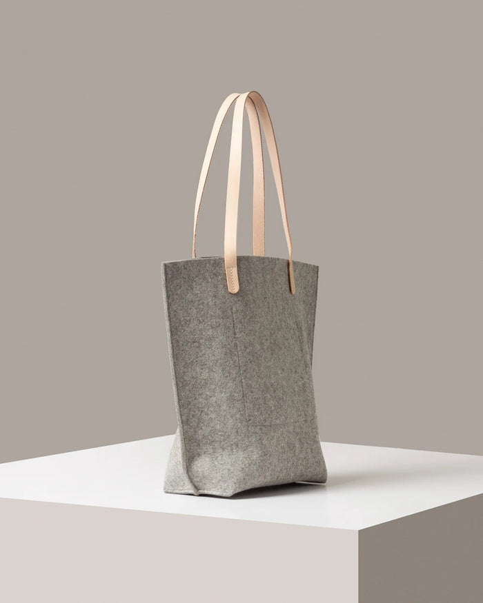 Hana Merino Wool Felt Tote, Granite Felt / Natural Leather