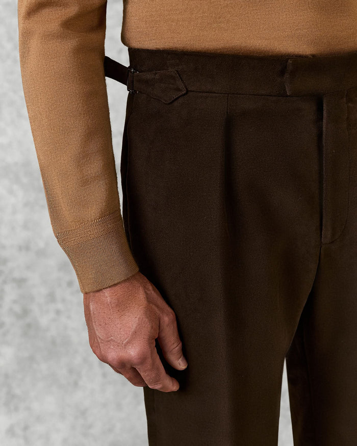 Hayter Pleated Trouser Moleskin Dark Brown
