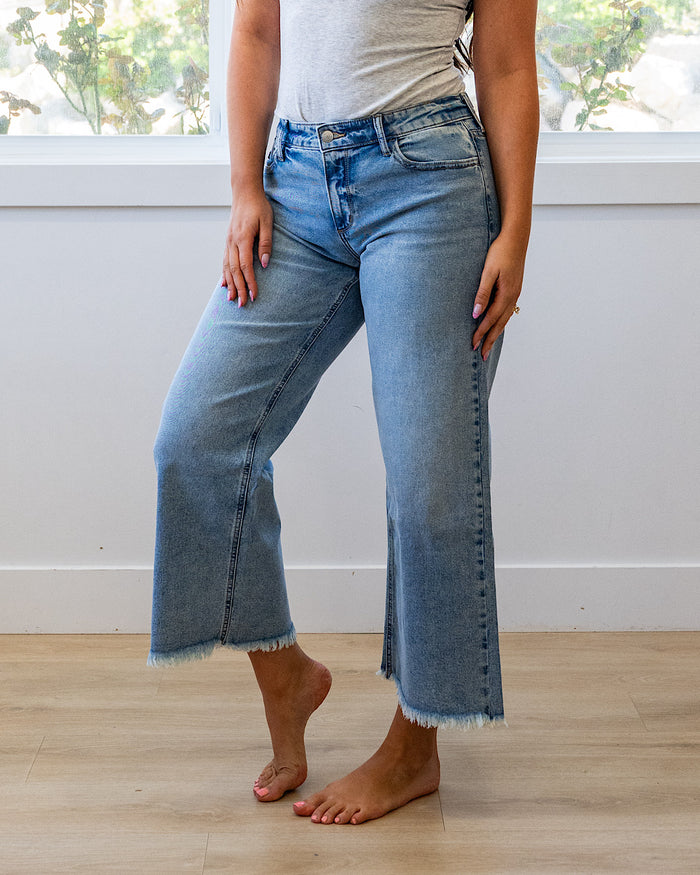 KanCan Logan Fray Hem Wide Leg Jeans KanCan