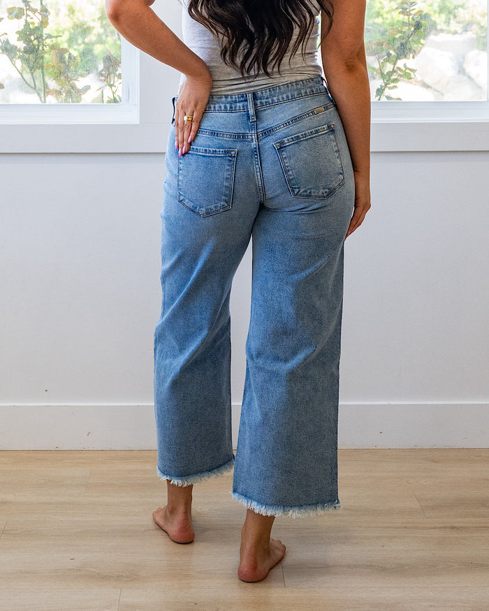 KanCan Logan Fray Hem Wide Leg Jeans KanCan