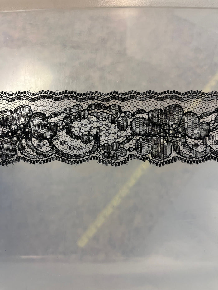 LACE, Black, approx 494 yards per roll