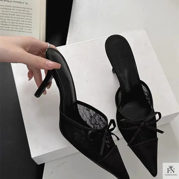 Black / 35