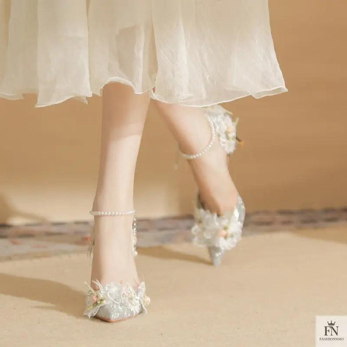 Lace Flower Pearl Pointed Heels - Fashionnsio
