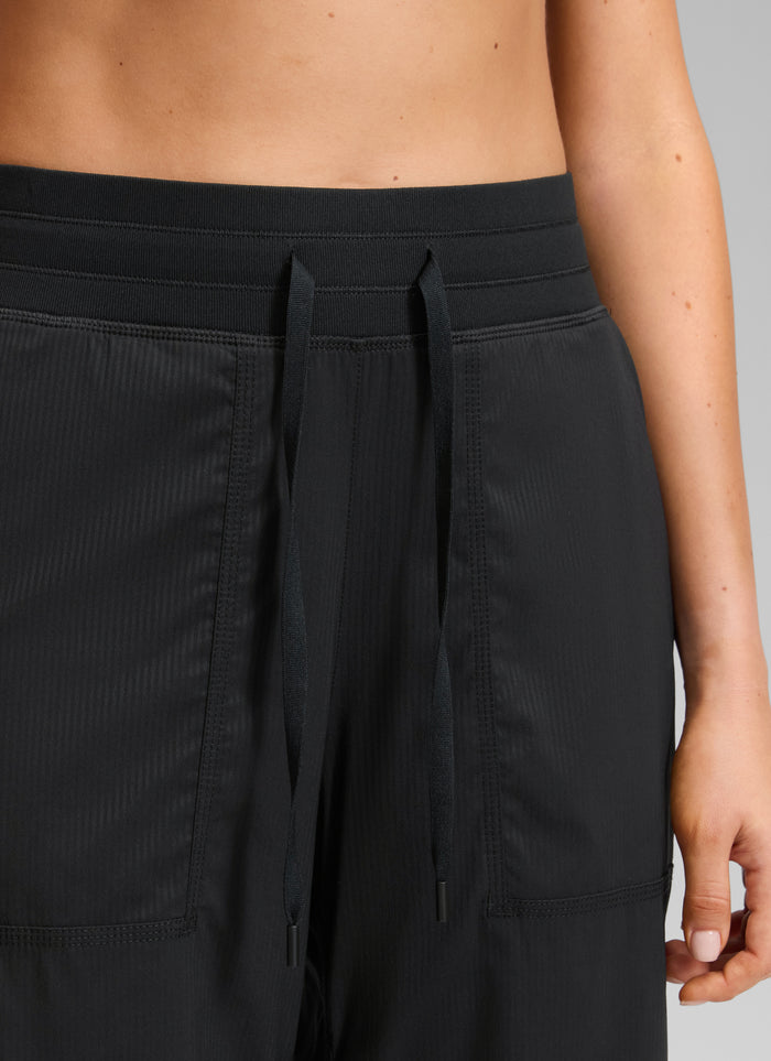 CRZ YOGA Women's Lightweight Drawstring Pocket Straight Leg Pant 24 Black