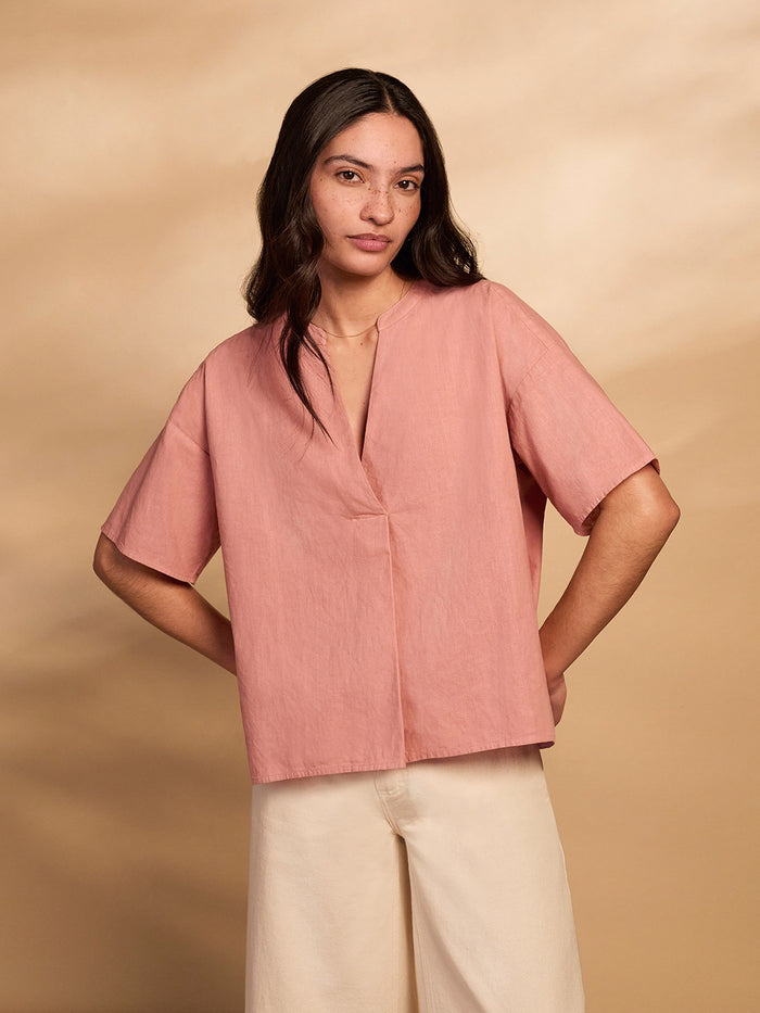 Linen Blend Dipped Hem Top