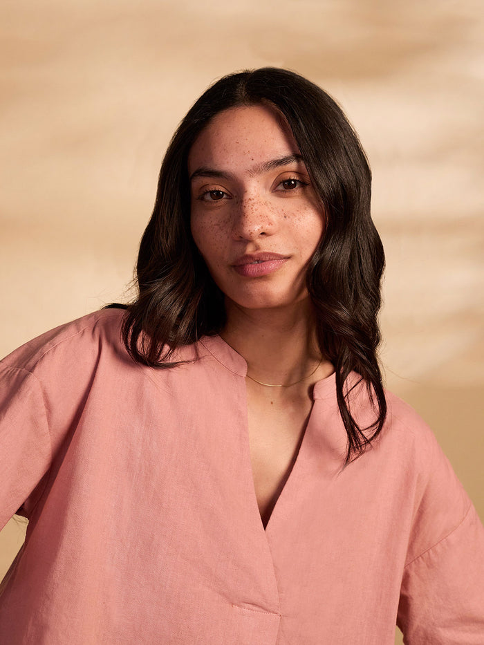 Linen Blend Dipped Hem Top