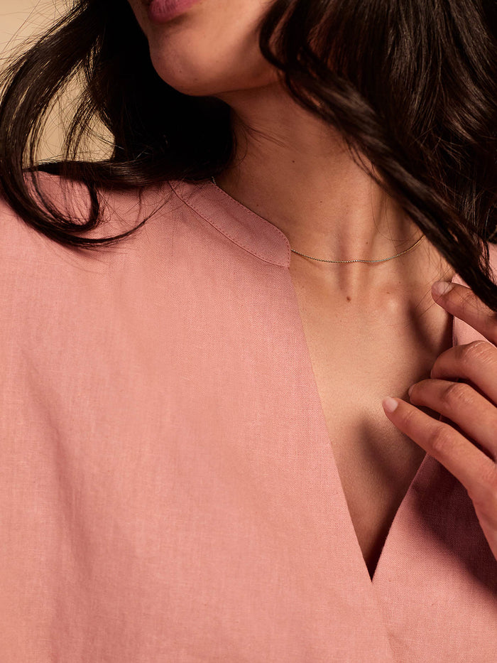 Linen Blend Dipped Hem Top