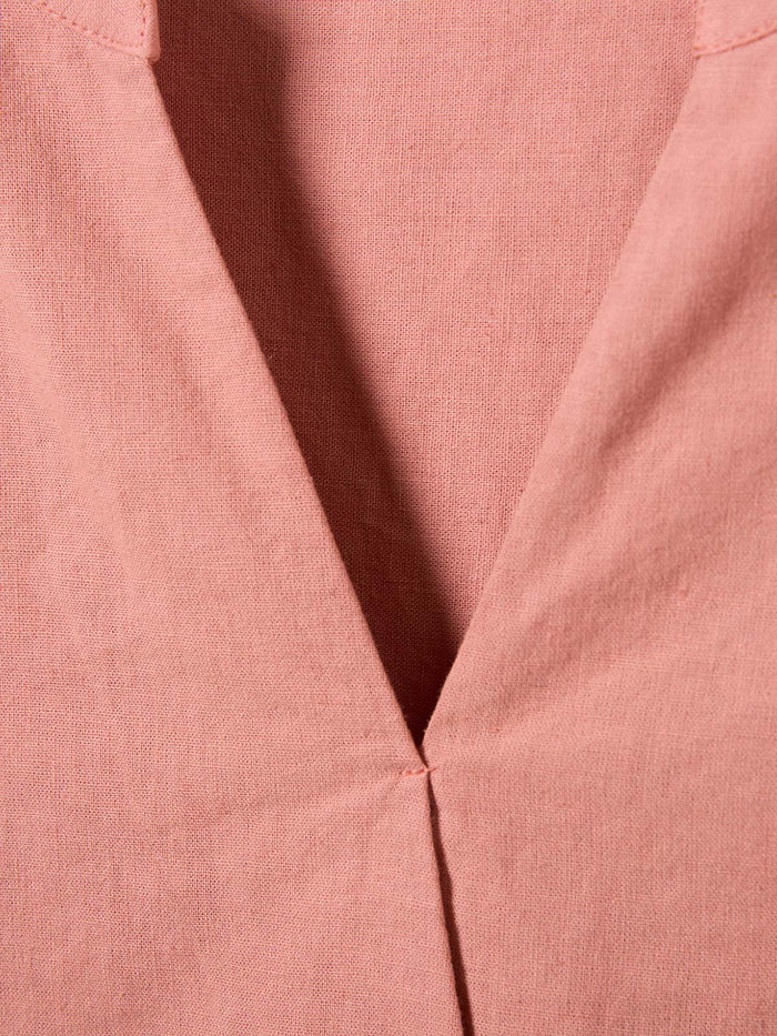 Linen Blend Dipped Hem Top