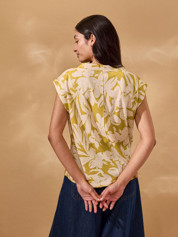 Linen Blend Folded Collar Top