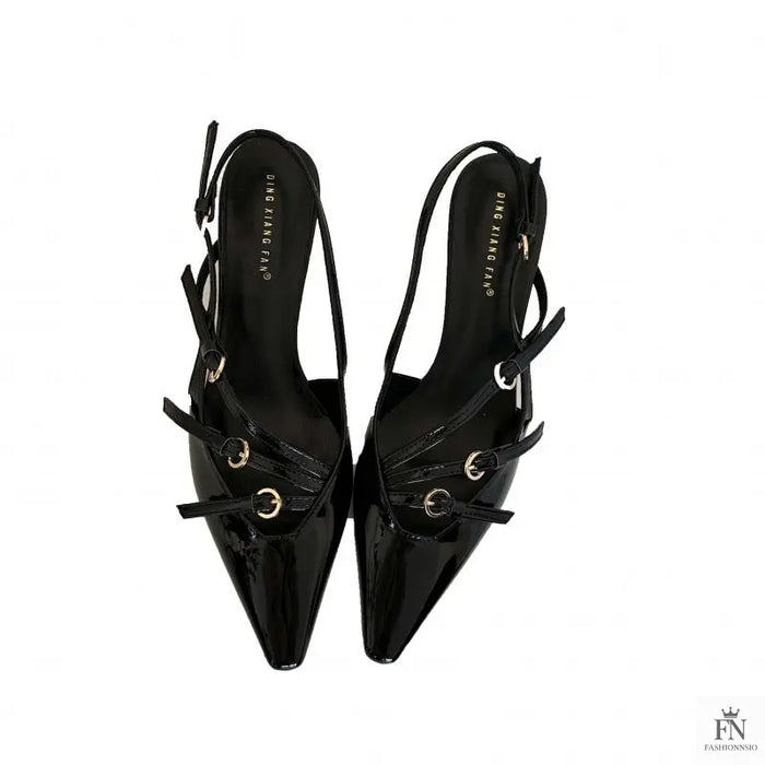 Black / 35