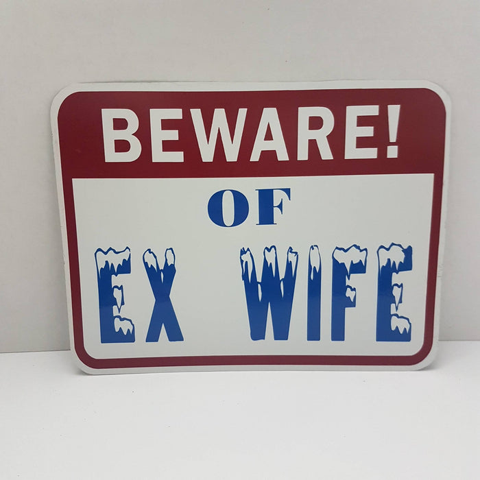 metal sign if your cat could text you back it wouldn't