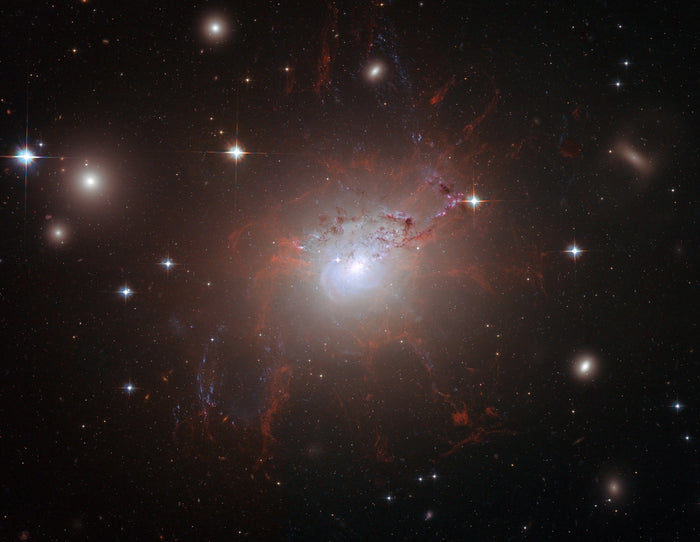 NGC 1275 – Hubble Space Telescope Image