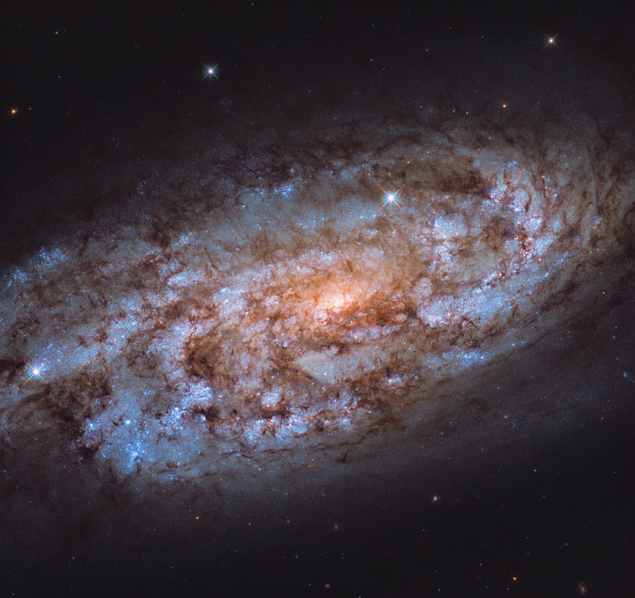 NGC 1792 – Hubble Space Telescope Image