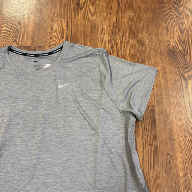 Nike SIZE 3X Women's Athletic Top
