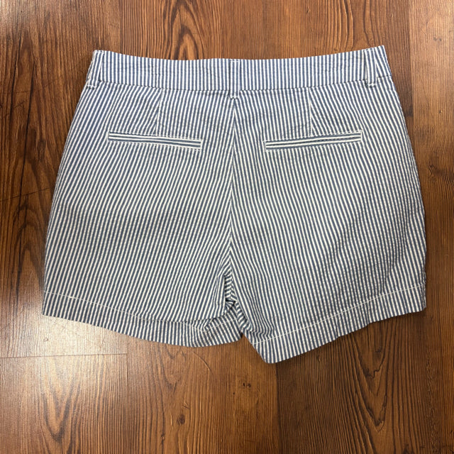 Old Navy SIZE 6 Women's Shorts