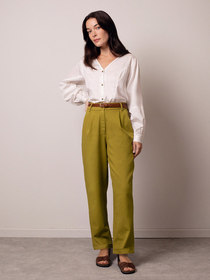 Organic Cotton Blend Tapered Pleat Front Trousers