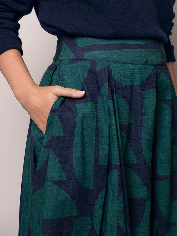 Organic Cotton Box Pleated Midi Skirt