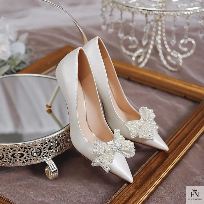 Pearl Diamond Bow Pointed Heels - Fashionnsio