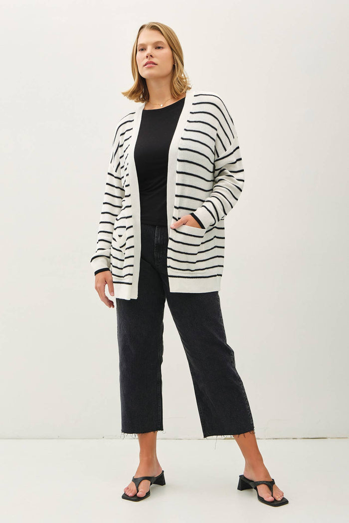 PLUS SIZE CLASSIC STRIPED OPEN CARDIGAN