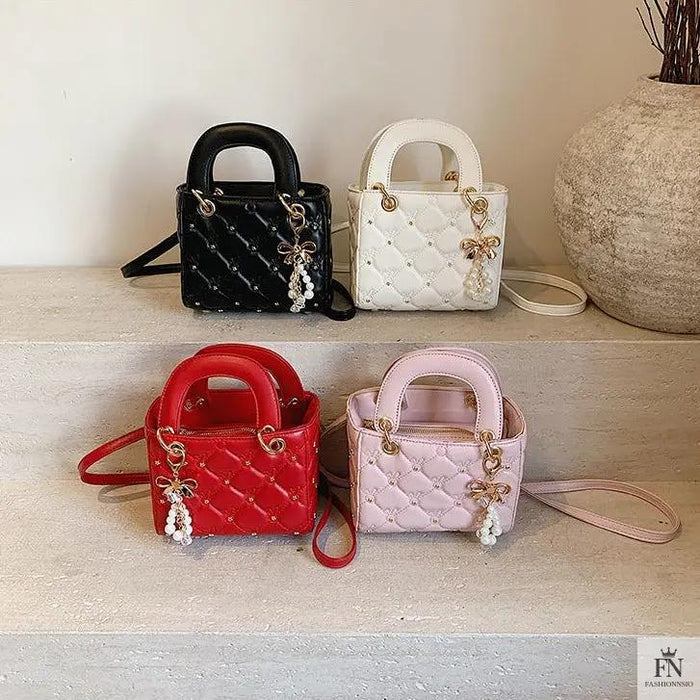 Quilted Diamond Embroidered Handbags - Fashionnsio