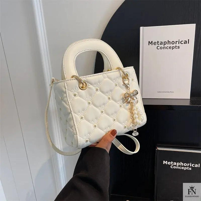 Quilted Diamond Embroidered Handbags - Fashionnsio