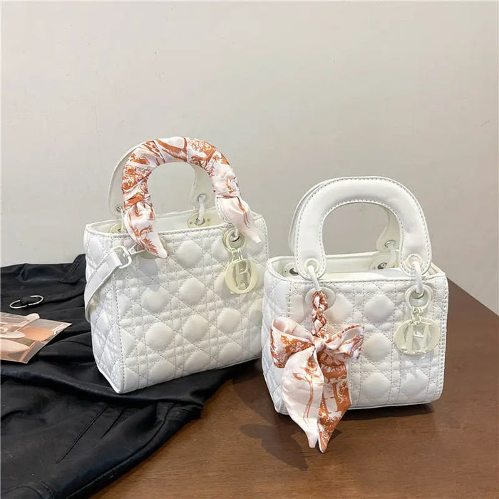 White / Large Size