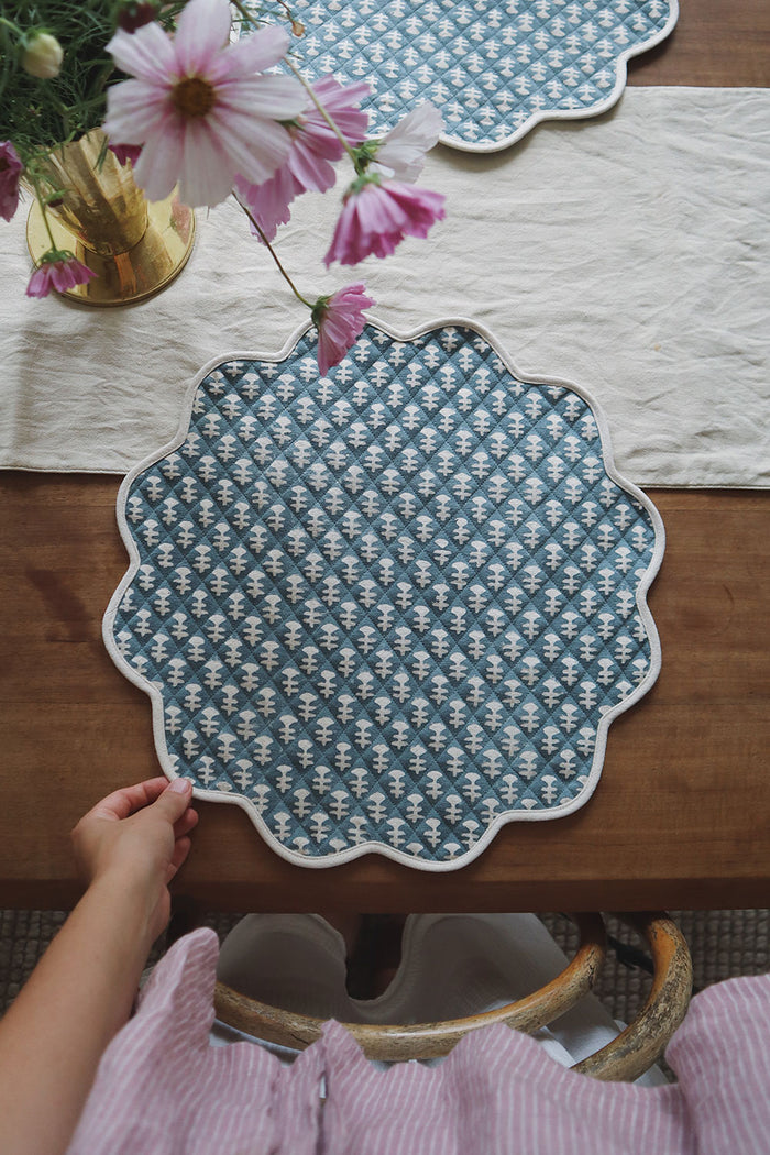 Quilted Scallop Placemat