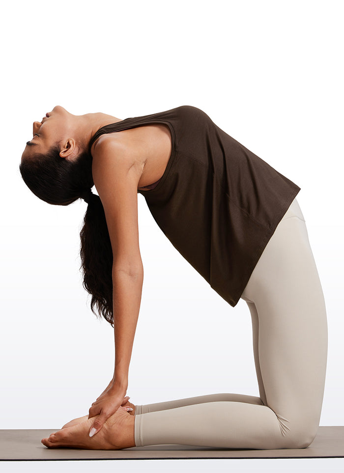 CRZ YOGA Women's Racerback Tank Tops High Crewneck Sleeveless Soft Flowy Hot Fudge Brown