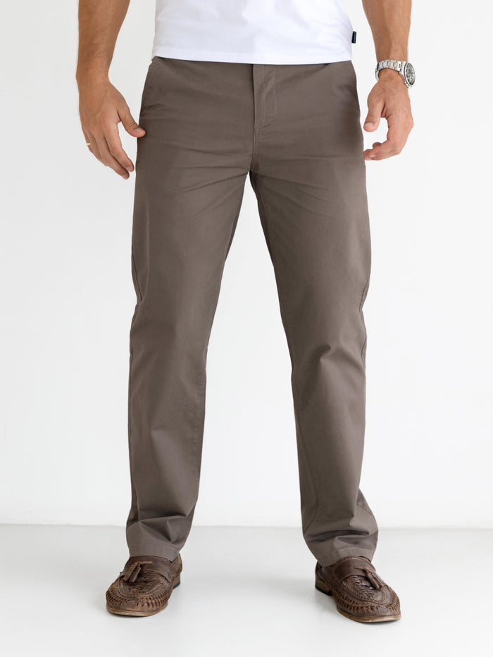 Relaxed Stretch Chinos - Brown