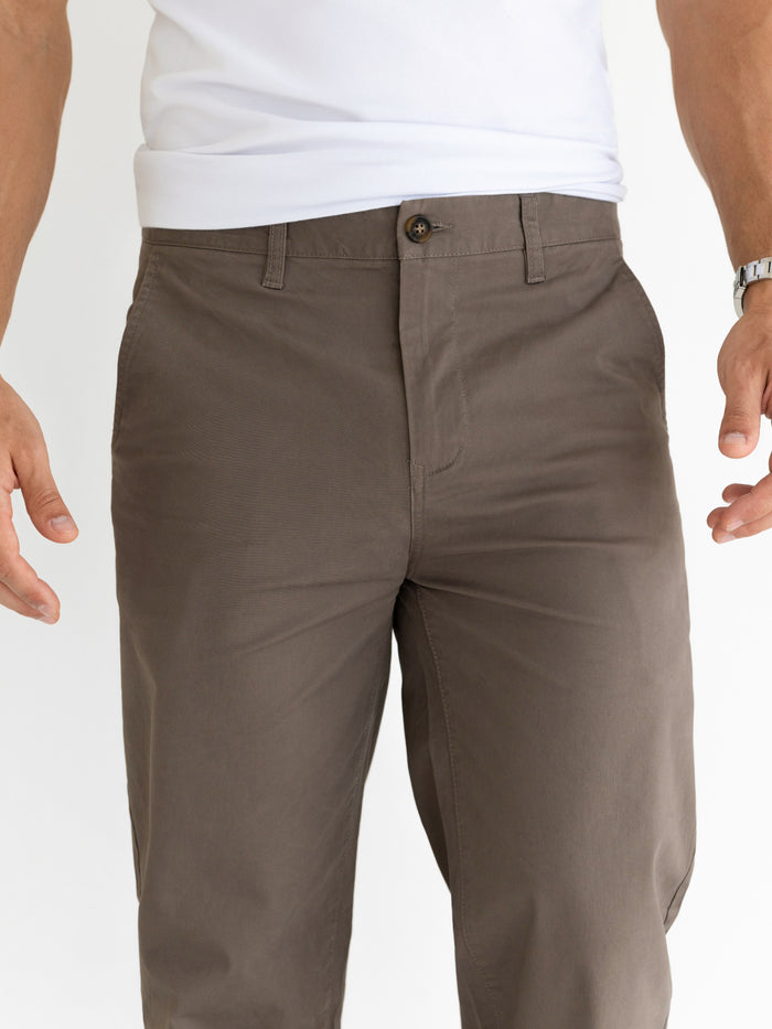 Relaxed Stretch Chinos - Brown