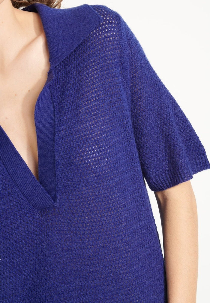 AVA 18 Longue robe col polo en cachemire à maille pointelle bleu nuit